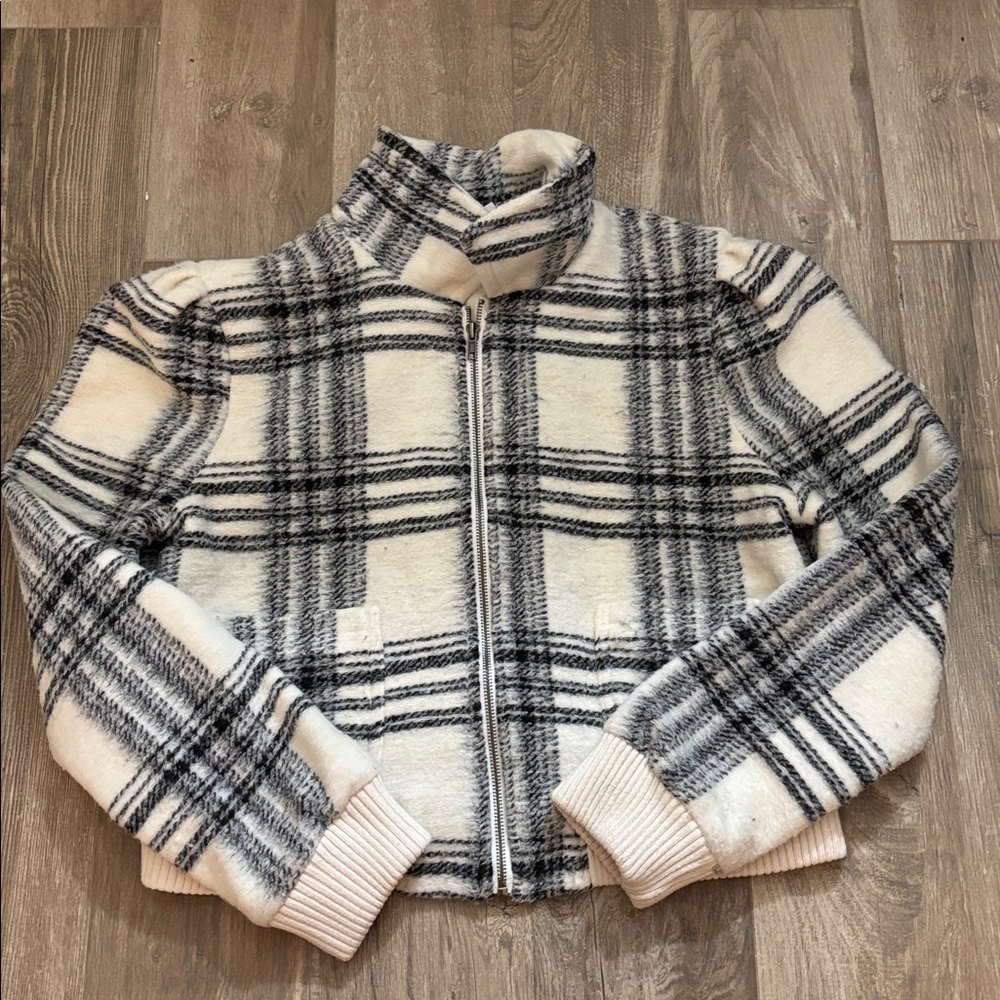 Plaid Steve Madden Jacket in Black and White